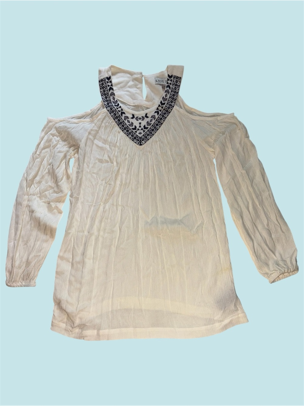 Knox Rose Cream and Navy Cold Shoulder Embroidered V Neck Top